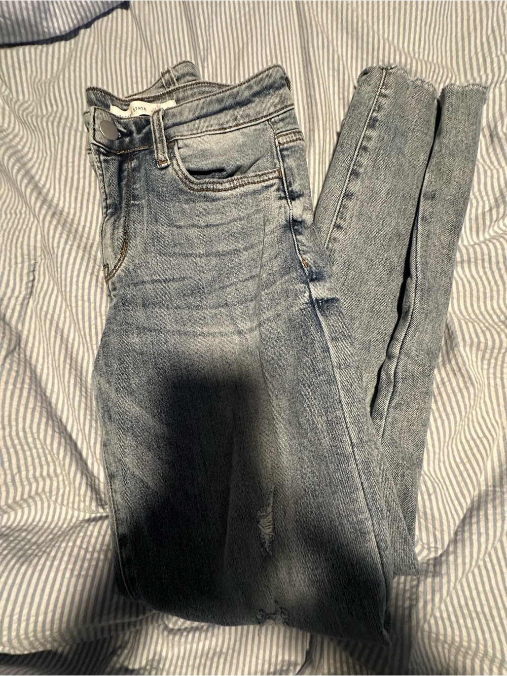 Light Wash Women's High-Rise Straight Jeans